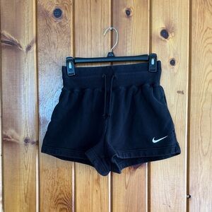 Nike Women's Black Athletic Shorts size XS cloth shorts high waisted